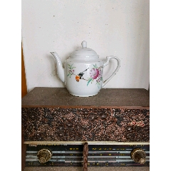 文革精品茶壺：粉彩花鳥茶壺