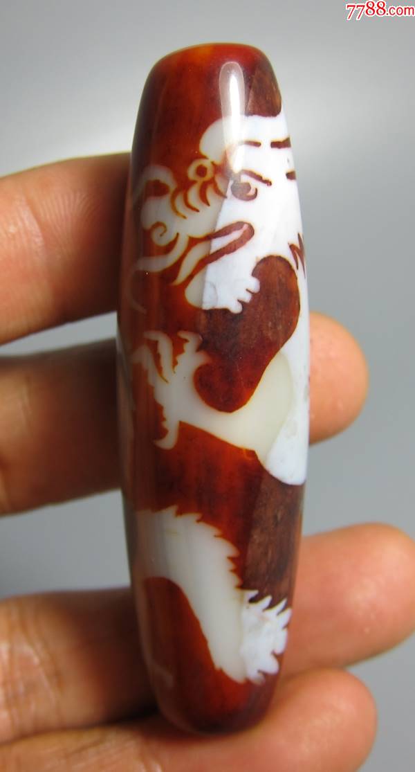 老玛瑙龙纹天珠