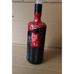 无一物酒瓶摆件