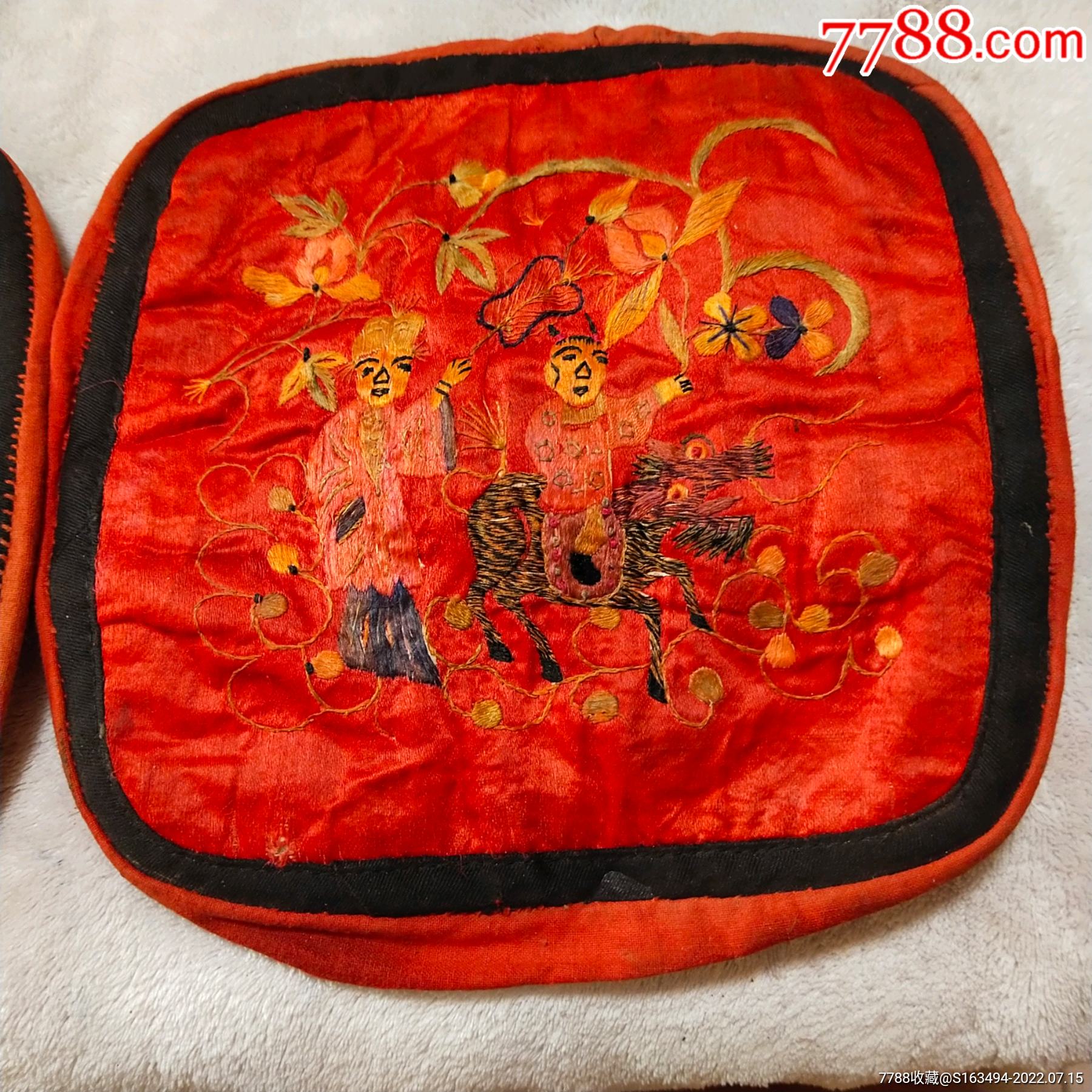 清末民国刺绣枕头