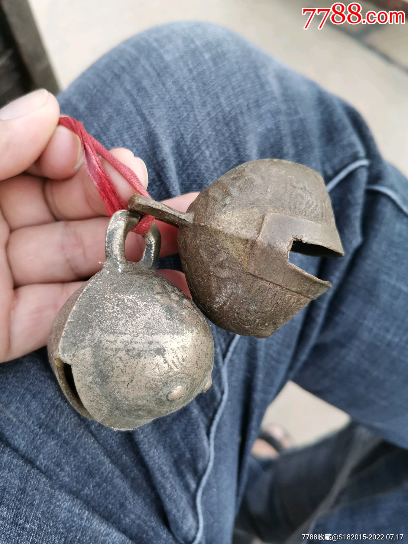 云南少数民族给马帮用的铜器铃铛一对_价格90元_第1张