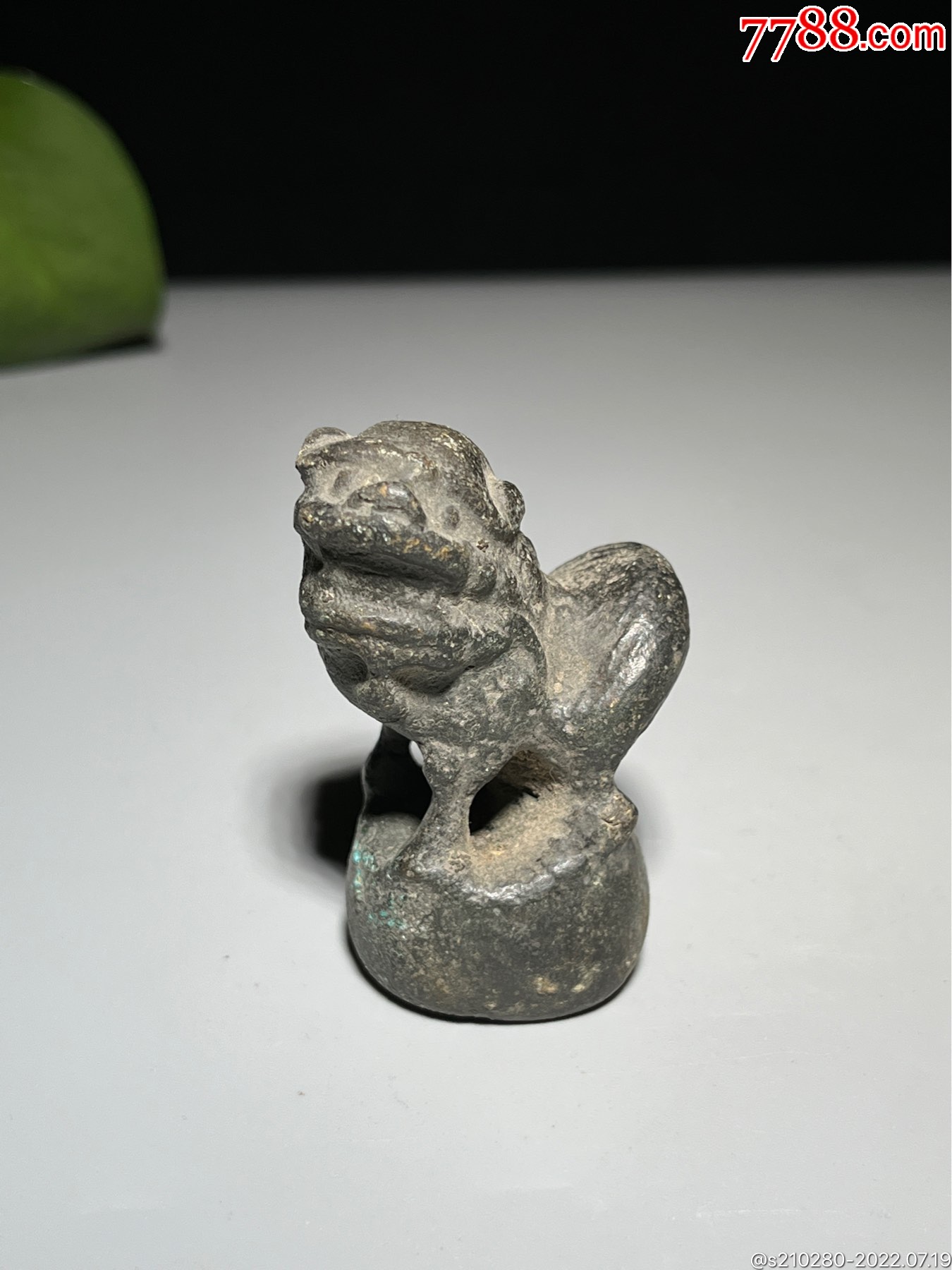 沧桑实心铜狮子造型霸气皮壳老辣精致小巧