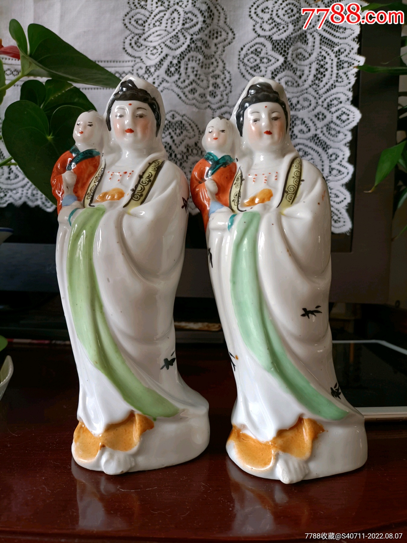 观音送子酒瓶一对全品-酒瓶-7788泥人张