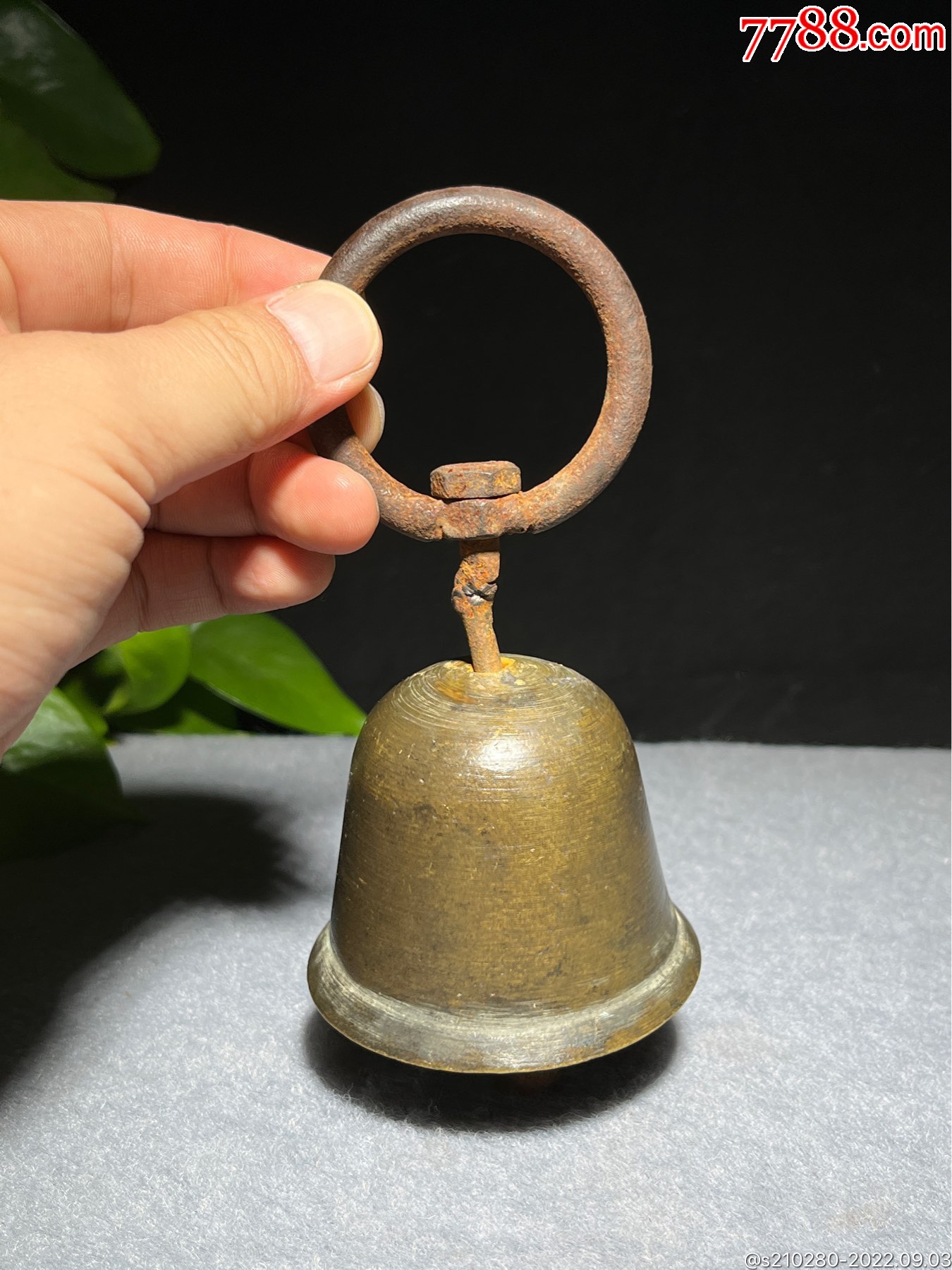 沧桑厚皮铜铃铛!造型独特,皮壳老辣!声音清脆悦耳!-铜铃/铃铛-7788商