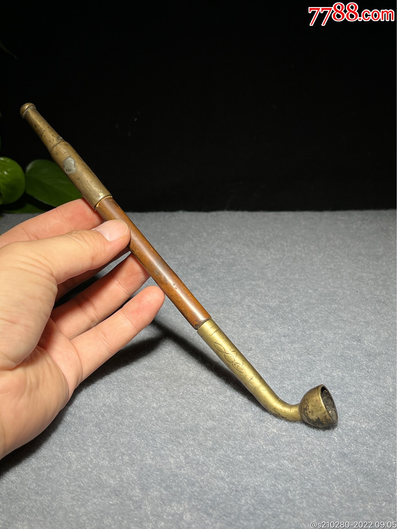 带工一口香铜烟锅造型独特皮壳老辣包浆浓厚