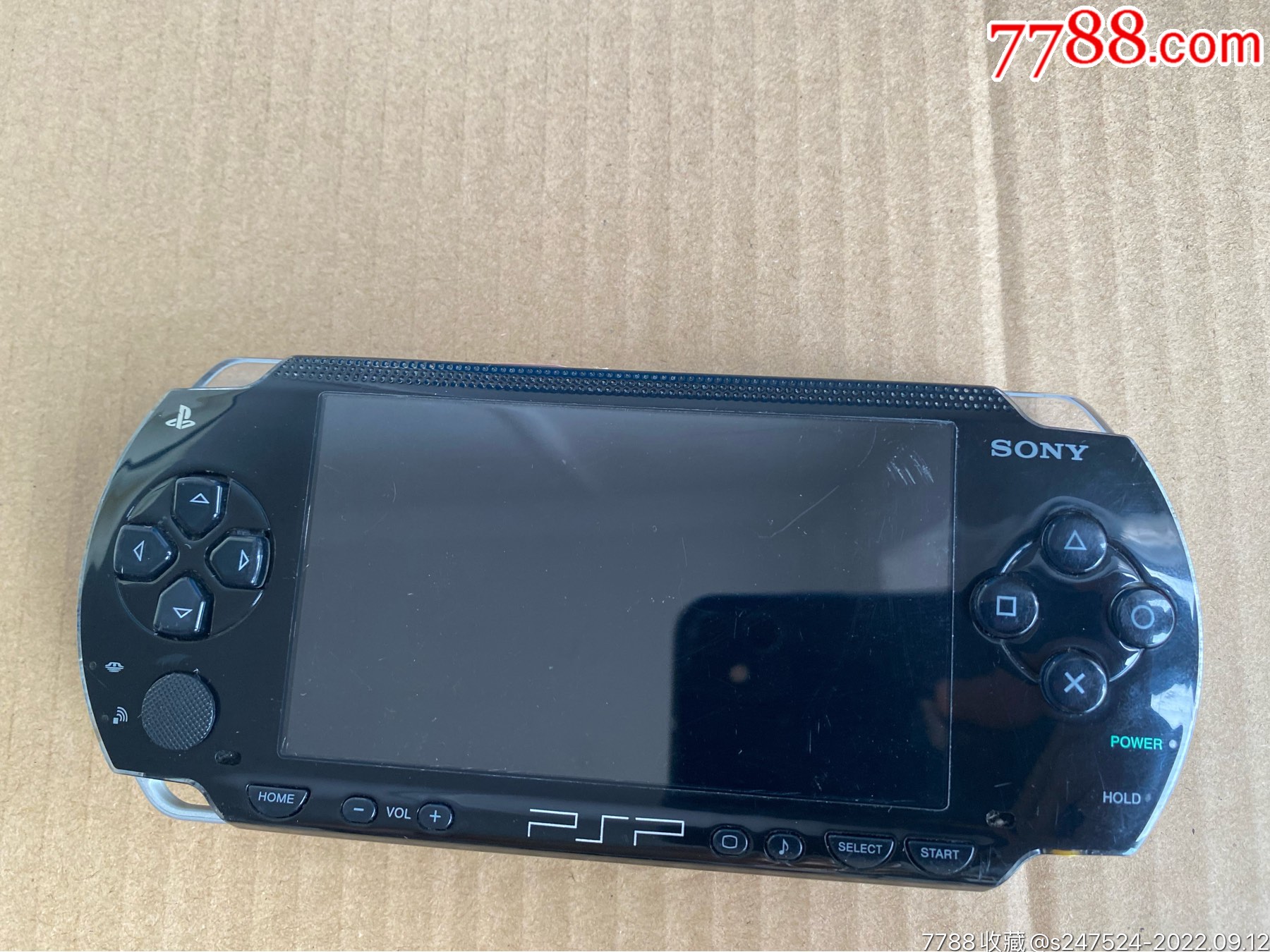 两天速拍包快递索尼psp1000游戏机