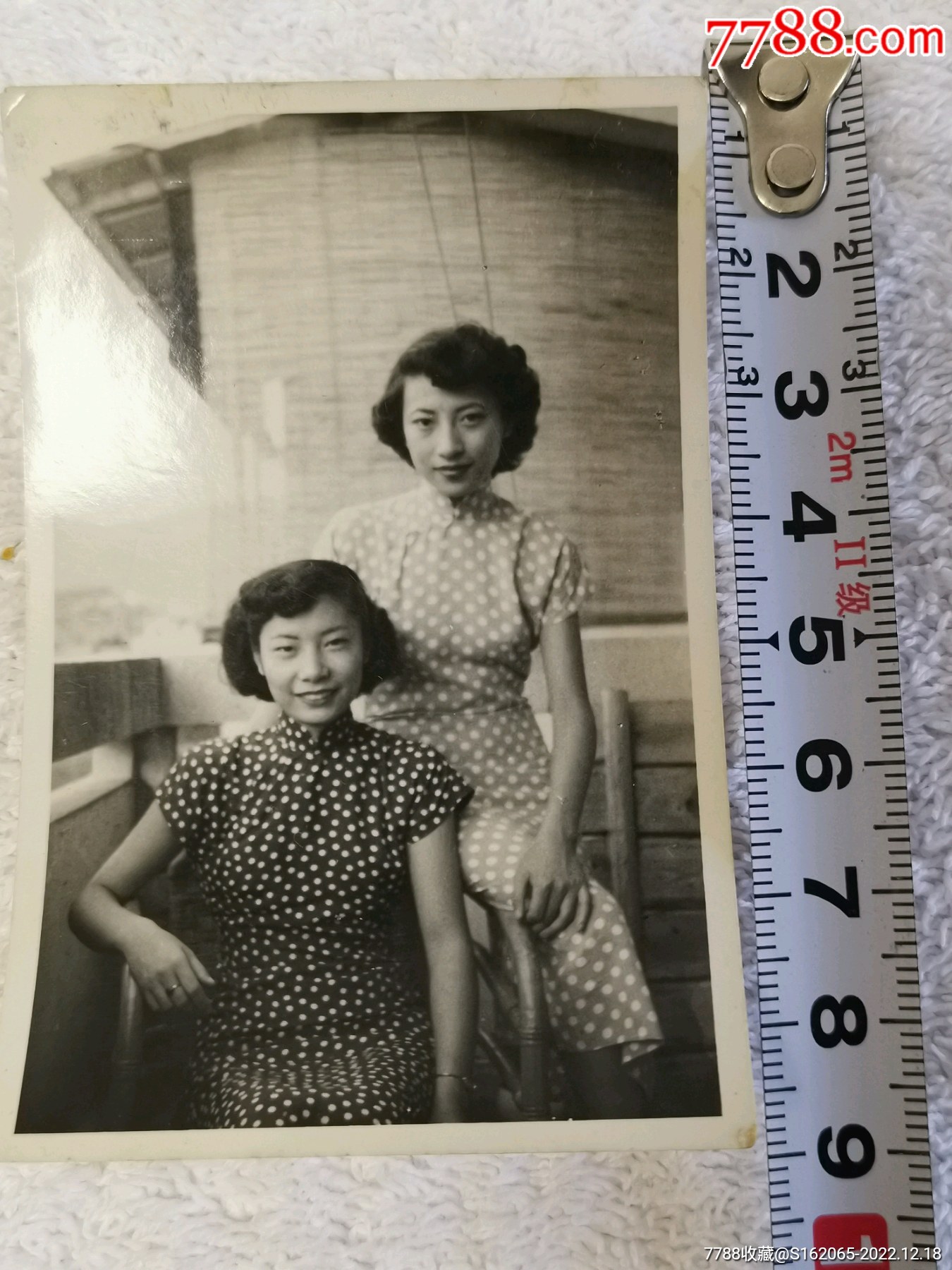 【60后中老年妇女的户外拍照摄影图片】人像摄影_太平洋电脑网摄影部落