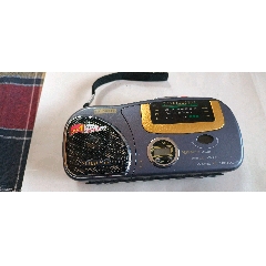 随身听收音机-价格:2元-au33144034-收音机 -加价-7788收藏__收藏热线