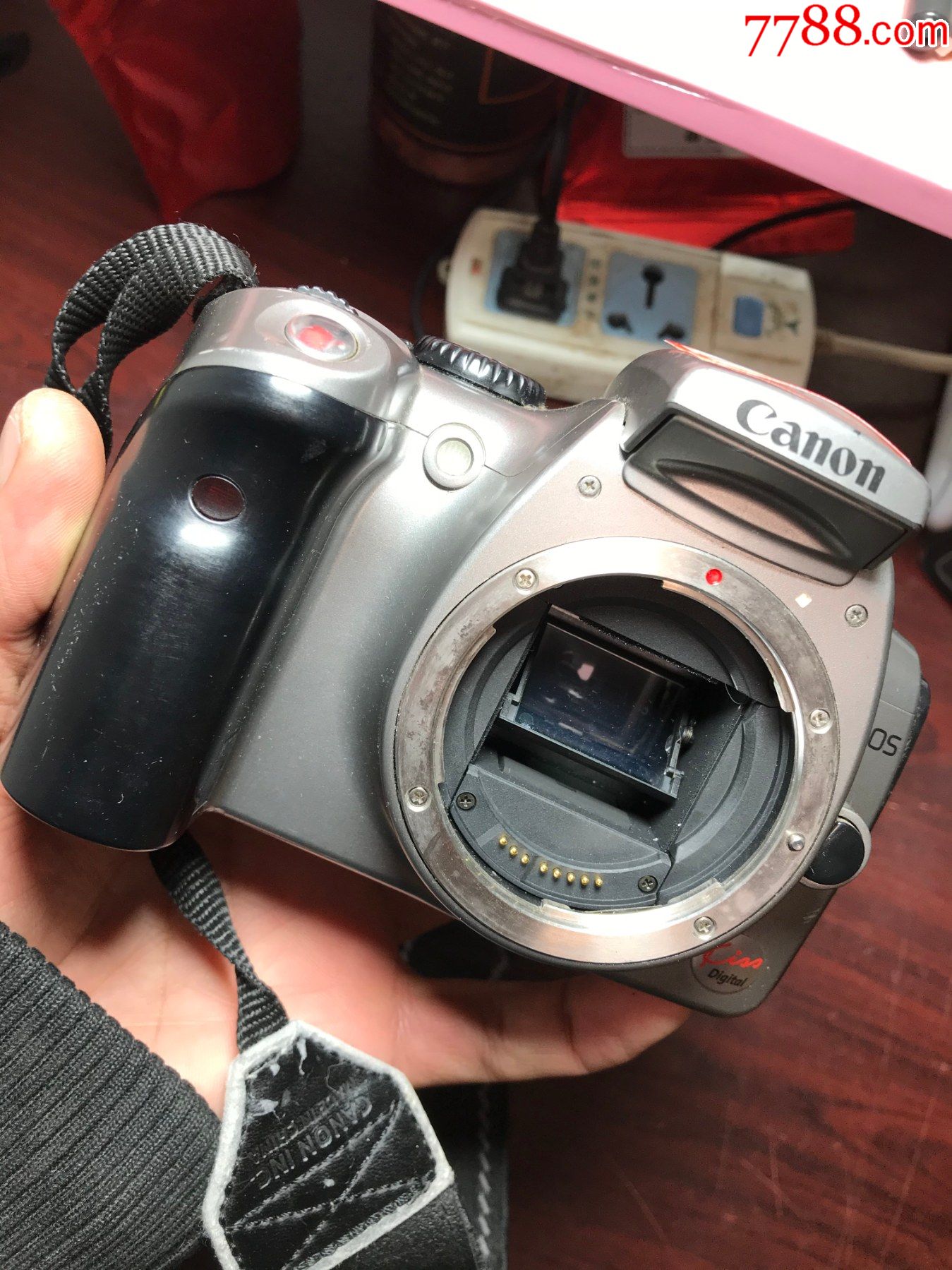 佳能kiss,,,dig相机_价格47元【东升钱庄】_第1张