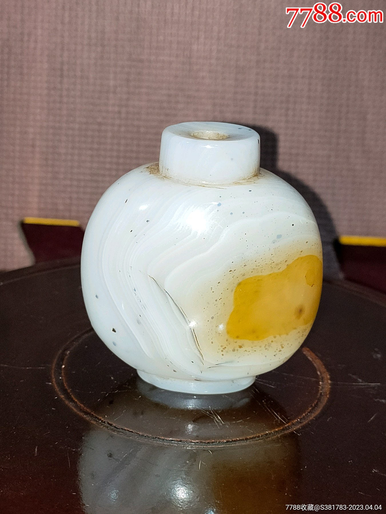 晚清玛瑙鼻烟壶.品相完整开门入图,_价格1元_第1张