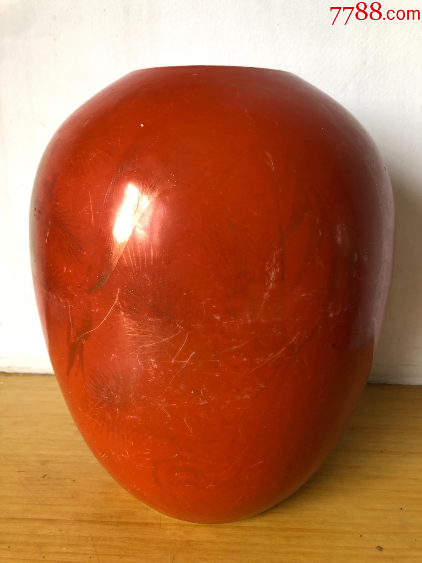 民国红釉描金冬瓜大罐