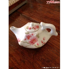 水點桃花茶壺