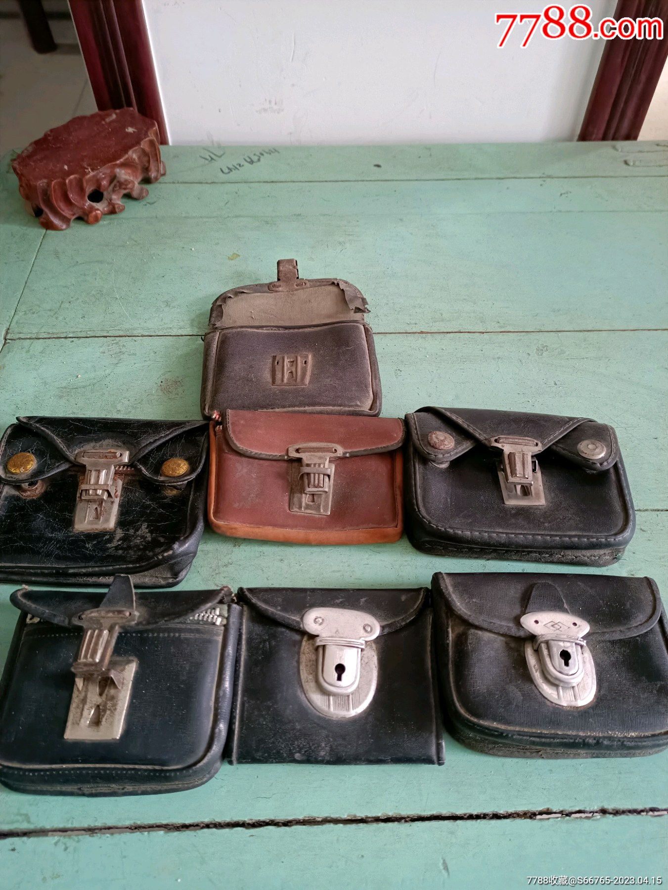 怀旧老皮革钱包7个