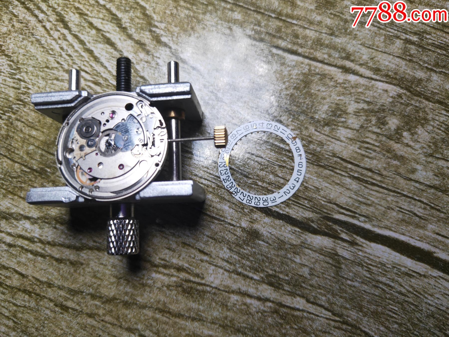 保真瑞士美度牌2824自动机芯