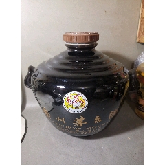 贵州茅台酒黑坛子小批量勾兑2.5升空坛.