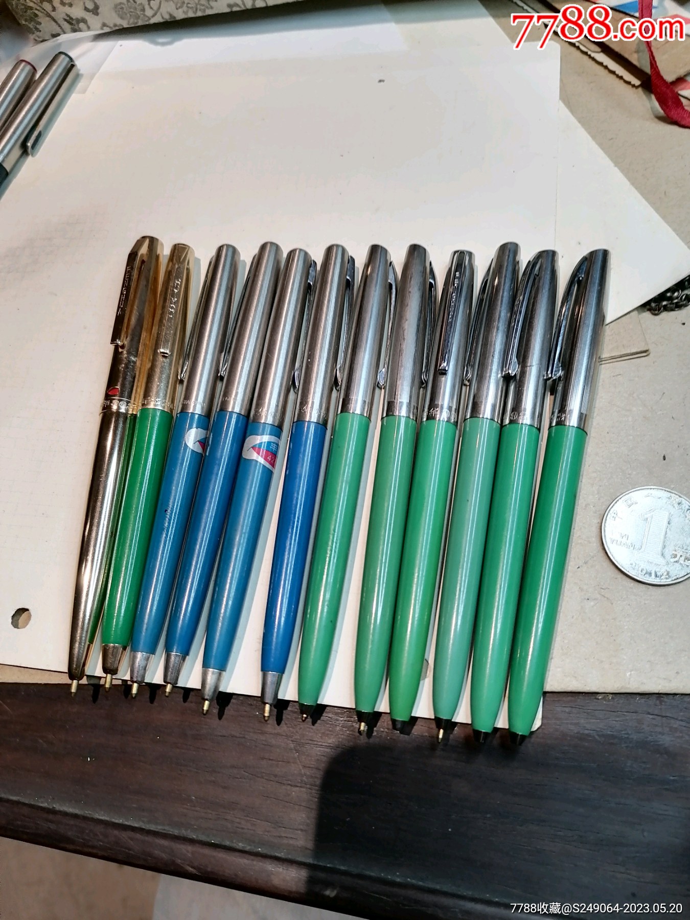 图片即可轻松放大,缩小更多"圆珠笔/油笔"商品>>>>99早期丰华412,5