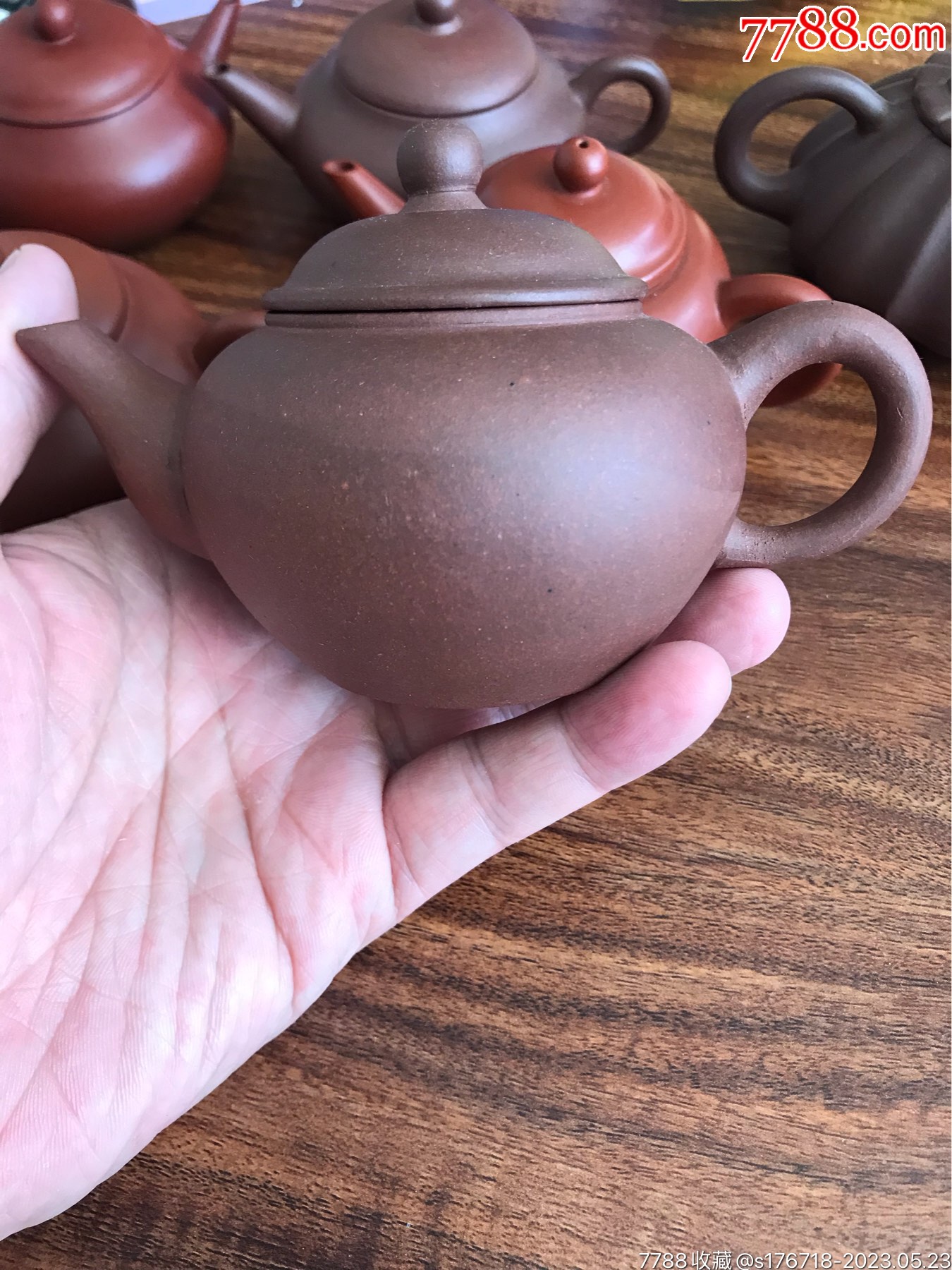 北京一线货源:几十年的紫砂鸽嘴水平壶,荆溪惠孟臣制款_价格10元_第1