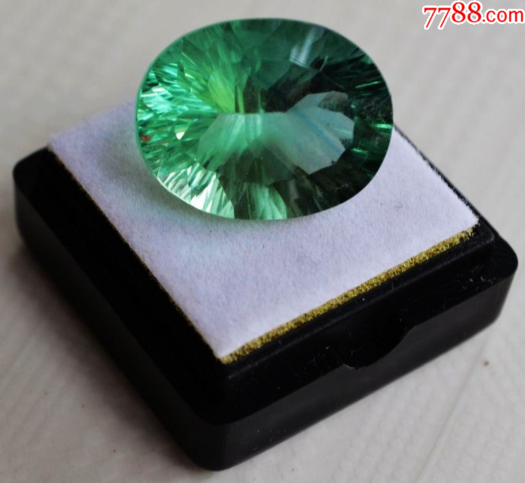 【现价再打8折特惠】巴西纯天然绿萤石20.60克拉_价格400元_第1张