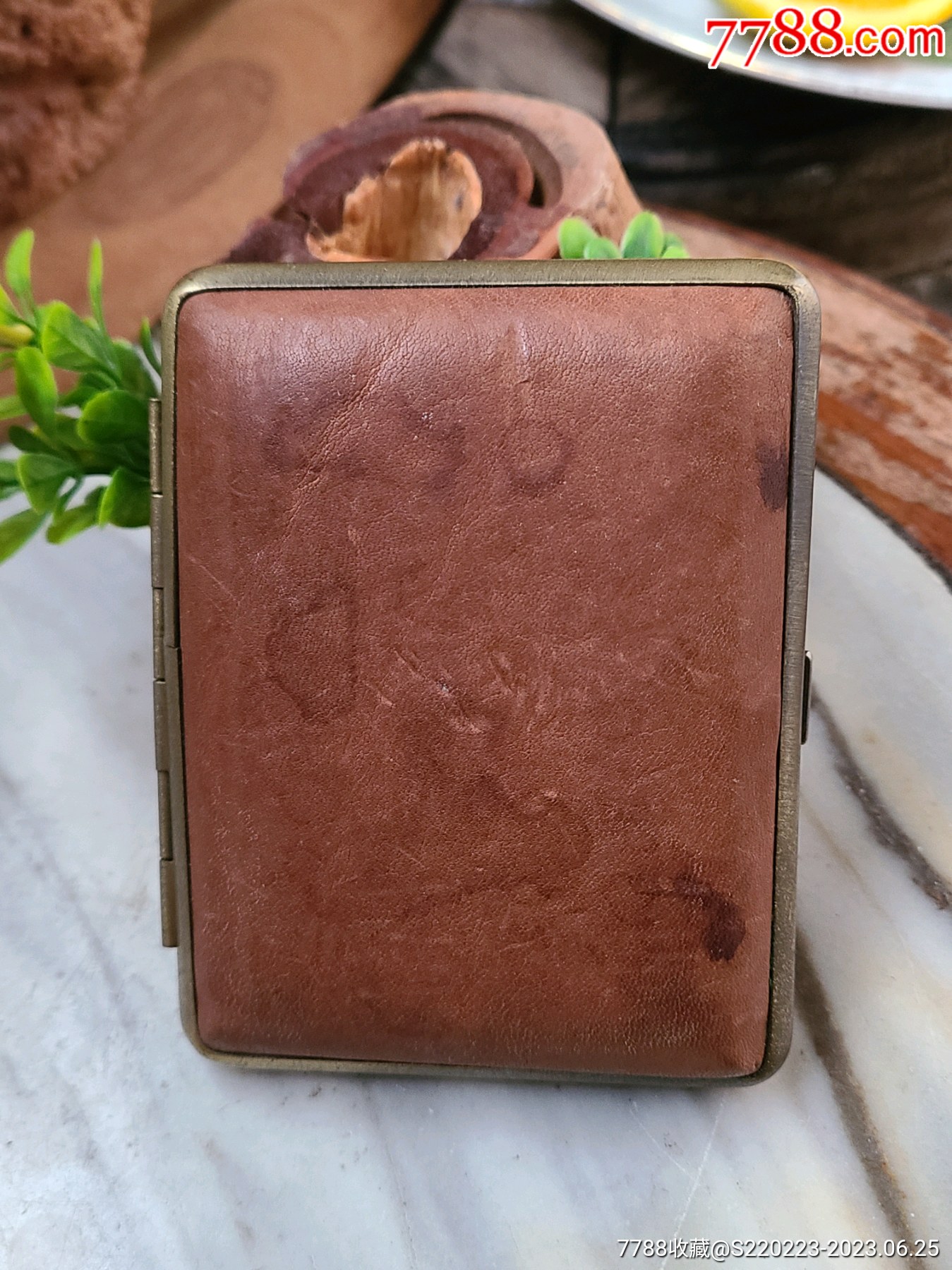 黄铜真皮烟盒