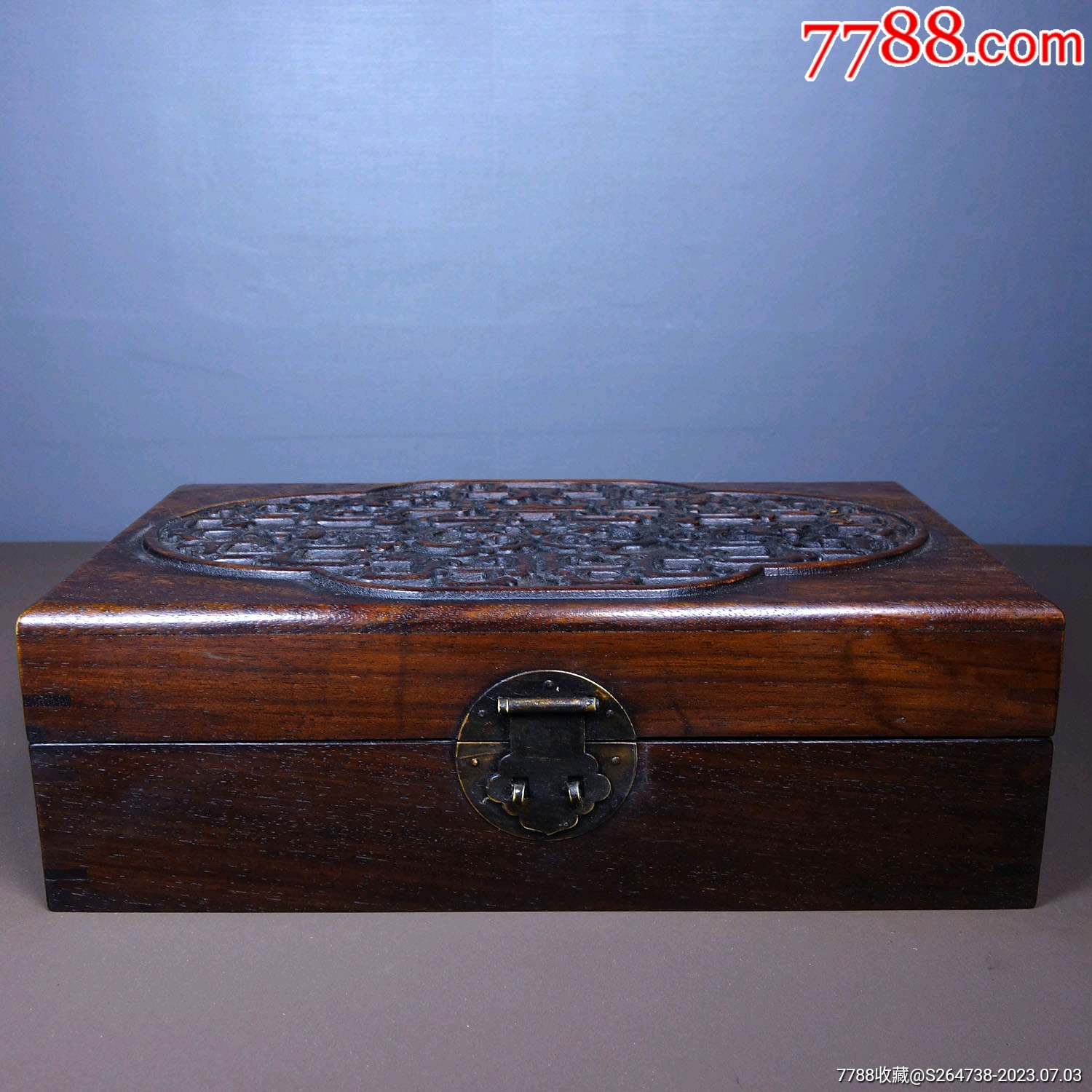 旧藏花梨木浮雕盒子首饰盒尺寸长28cm宽26cm高9cm重