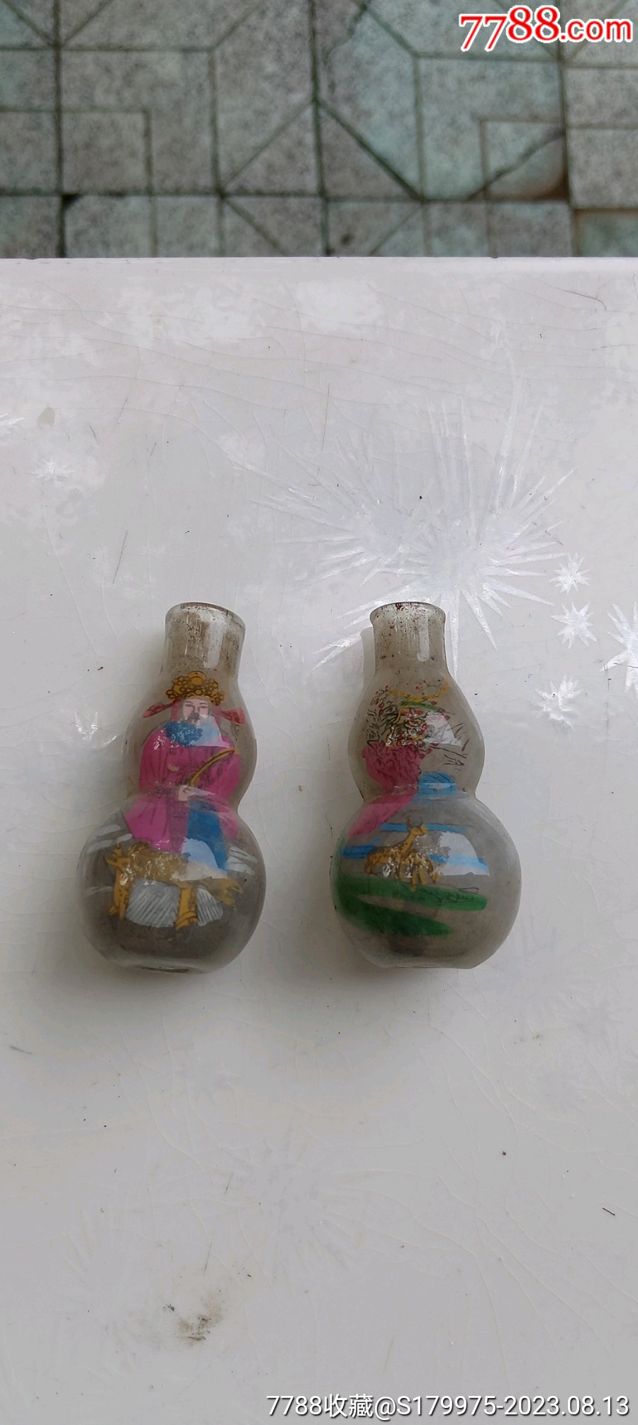 老的内画葫芦鼻烟壶两个_鼻烟壶_收藏价格_交易出手_7788人民币收藏