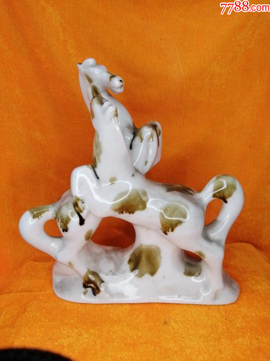 70年代淄博美陶艺术陶瓷母子马