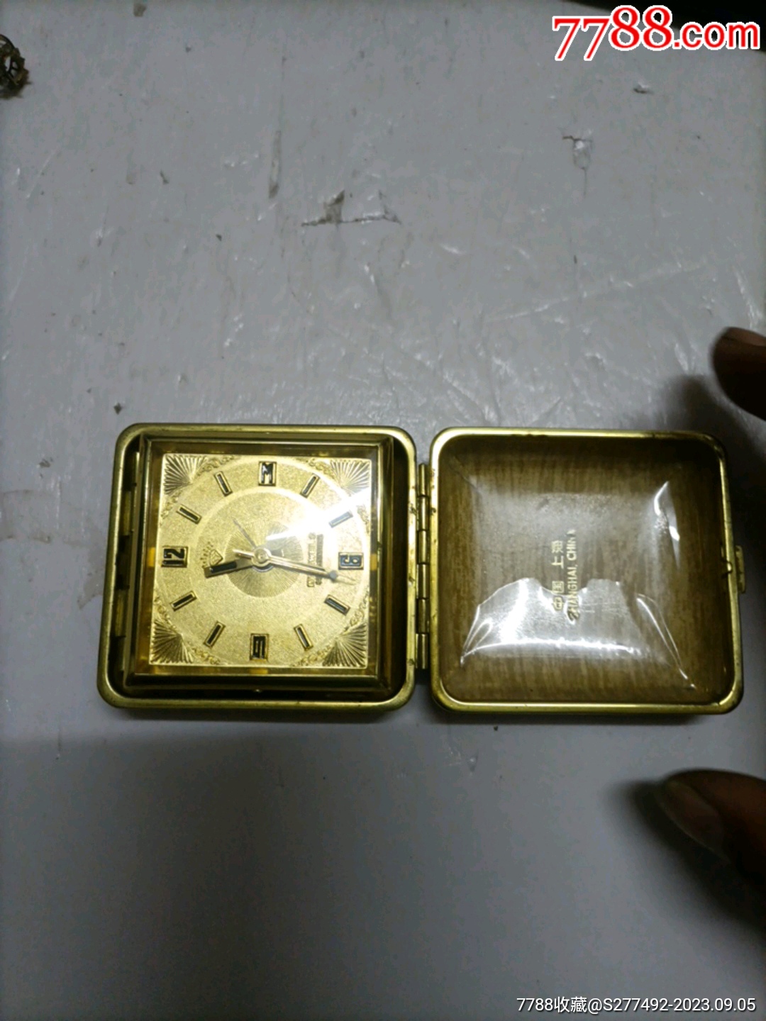 漂亮的钻石旅行钟_闹钟/马蹄表_越来越好旧货【7788收藏__收藏热线】