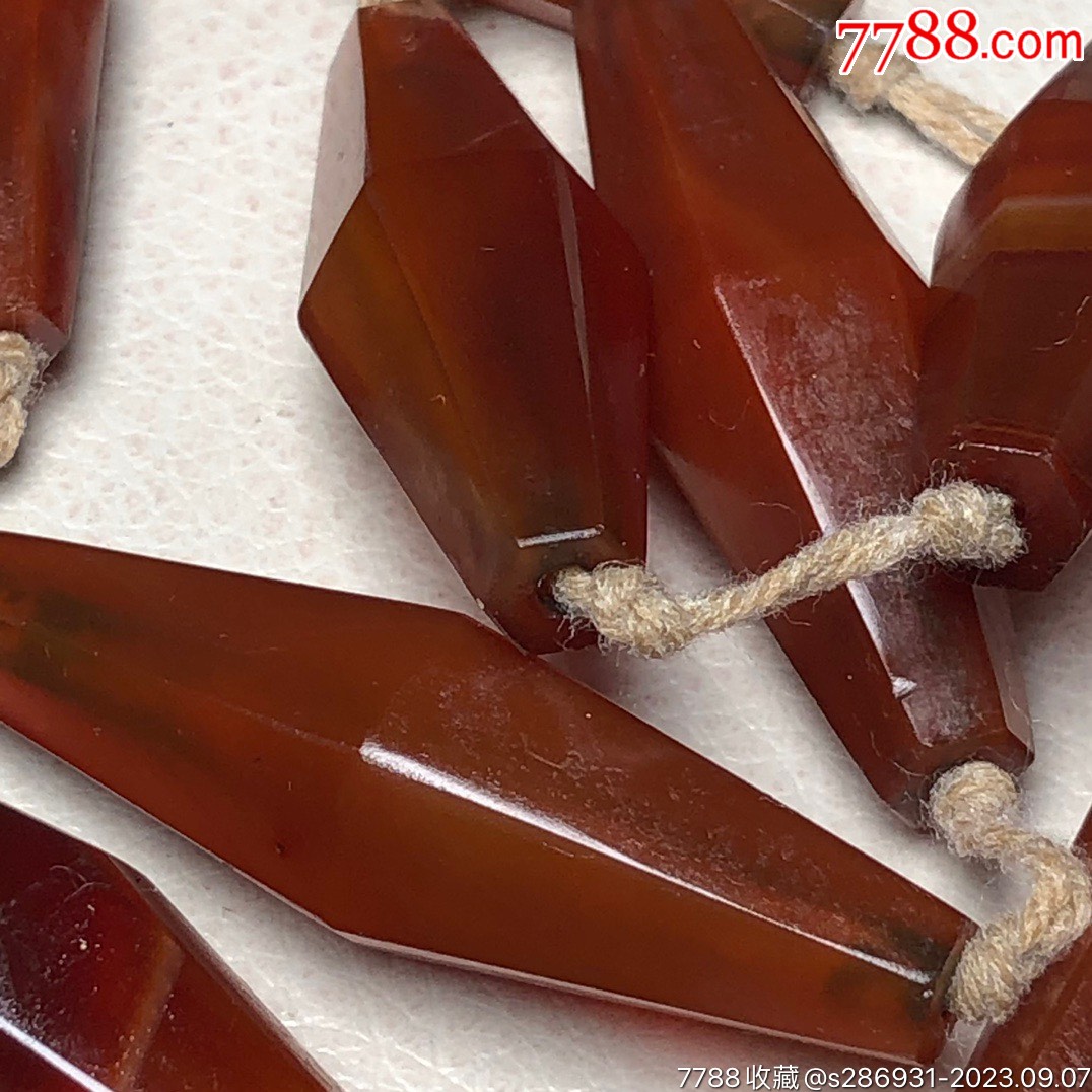 乡下偶遇老者珍藏红玛瑙六棱项链尺寸:50*15毫米*10颗红玛瑙_价格399