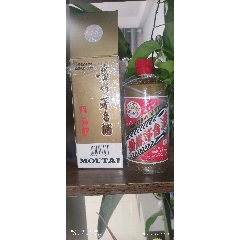 领刚喝完的87年茅台瓶