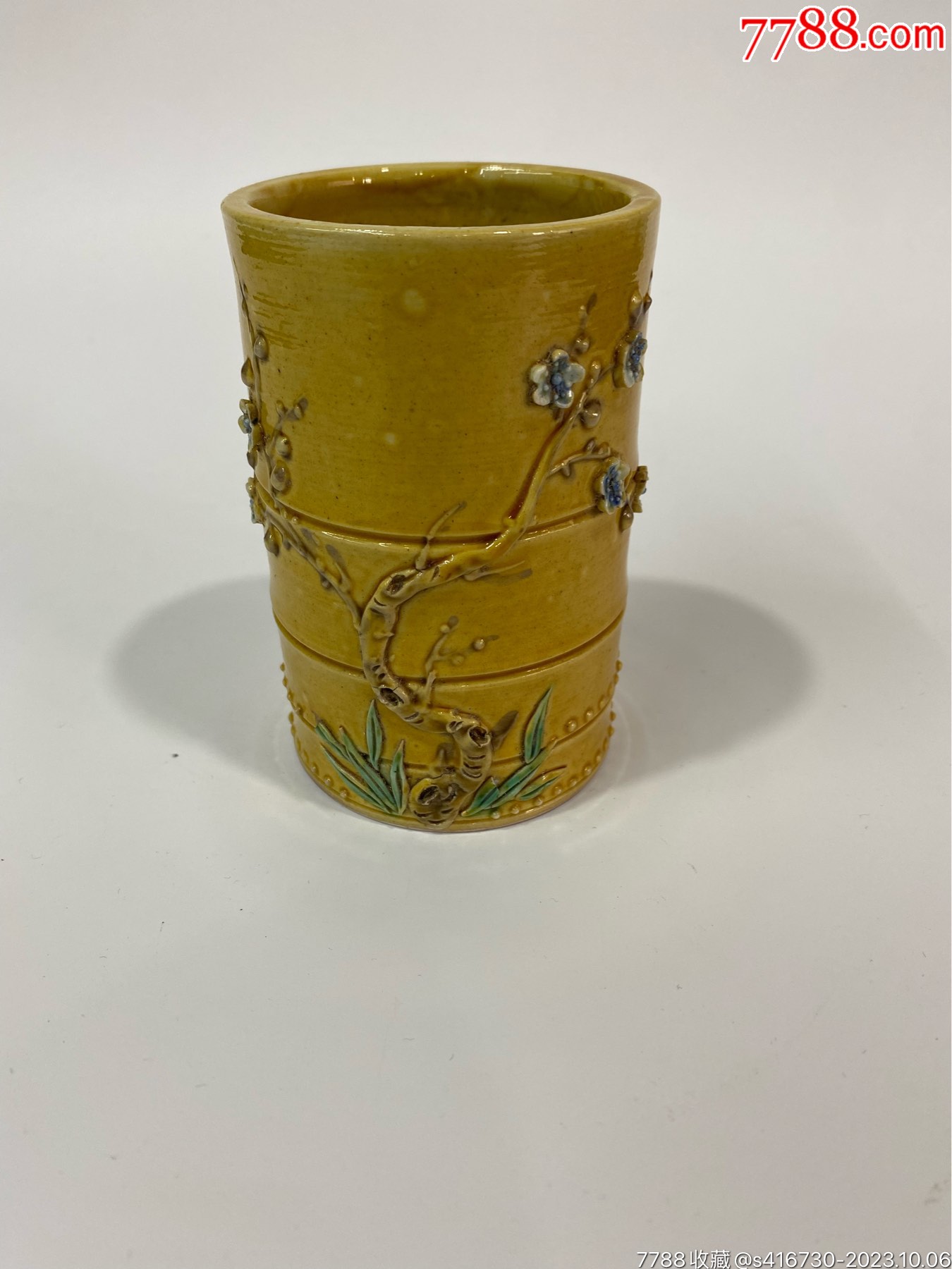 民国素三彩笔筒梅竹题材笔筒_价格1000元_第1张