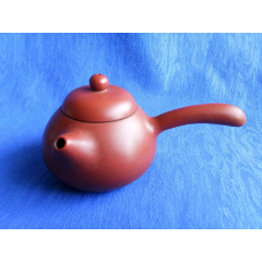 储氏手拉侧把紫砂壶唐羽壶把手颀长线条流畅茶可洗去浮尘过滤心情器可