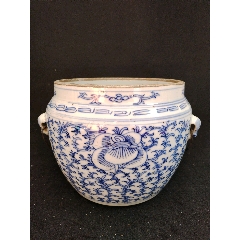 清中期嘉慶青花纏枝蓮花卉大粥罐(au35594136)