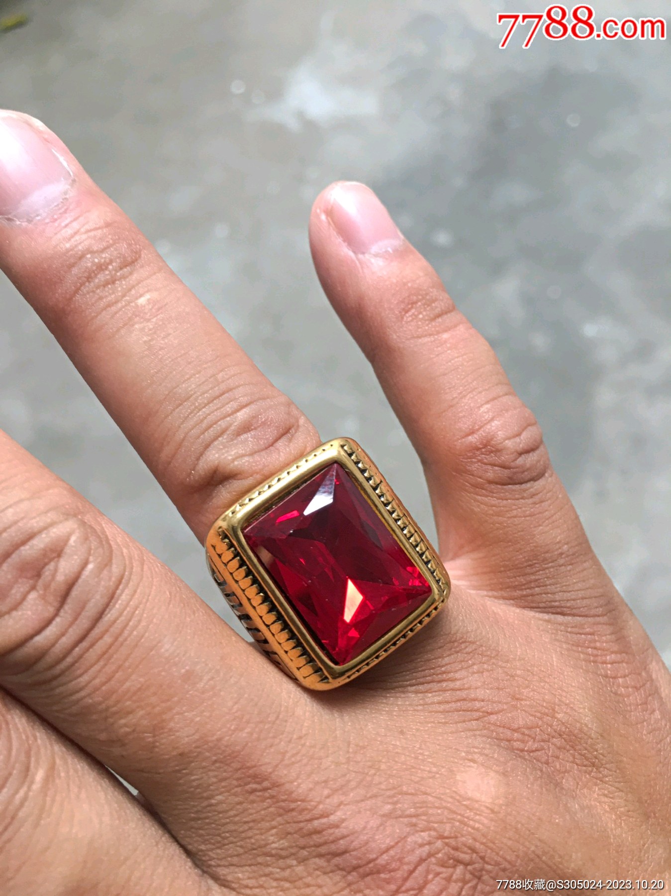 2022新款钛金镶嵌宝石戒指