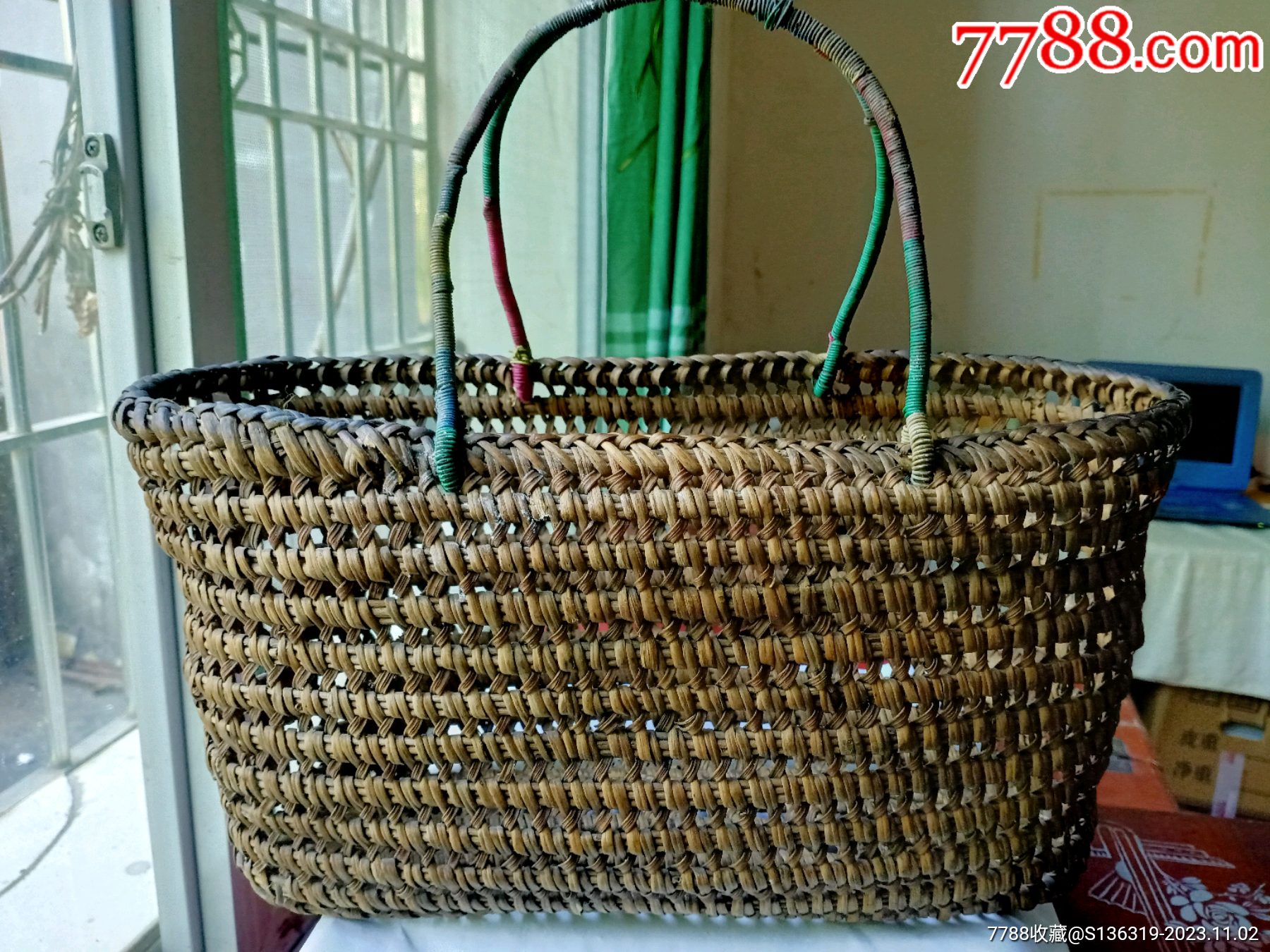 民国藤编椭圆形提篮-价格:10元-au35814618-植物编织工艺品 -加价