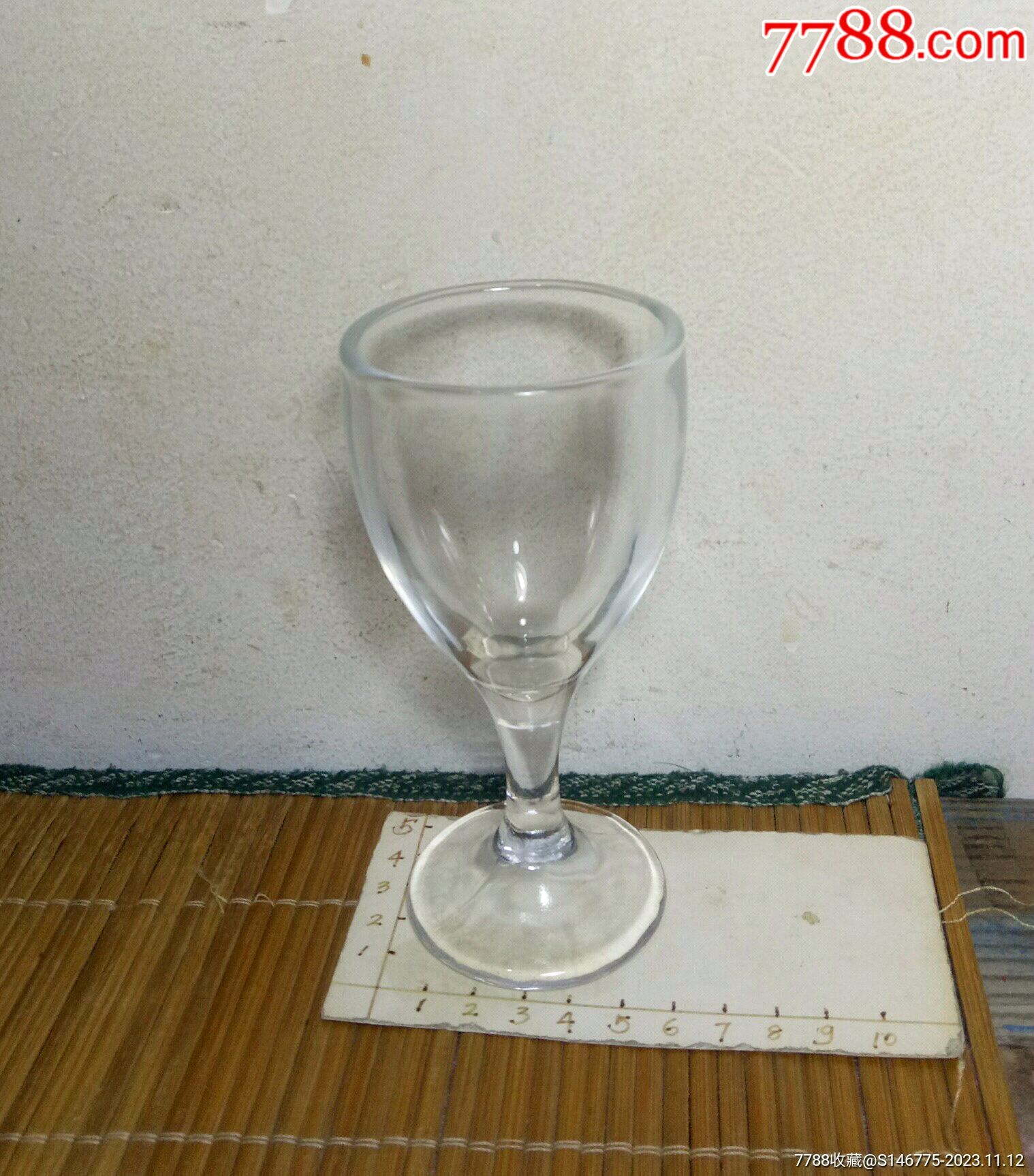 早期厚重高脚玻璃杯