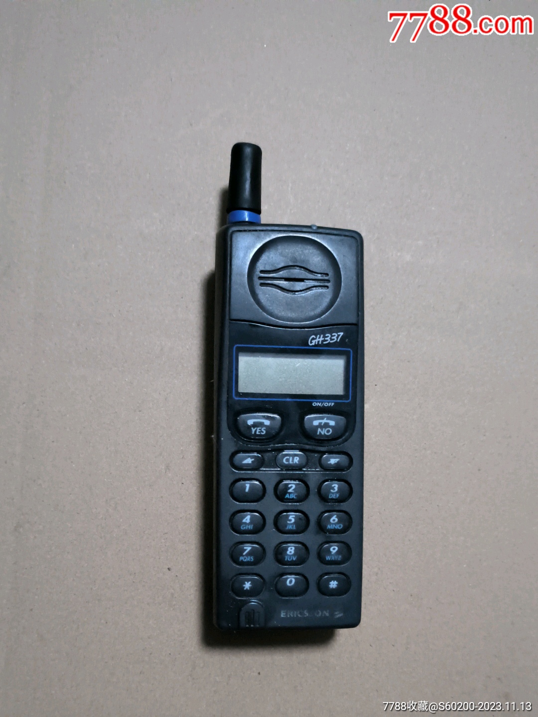 爱立信1997年手机图片