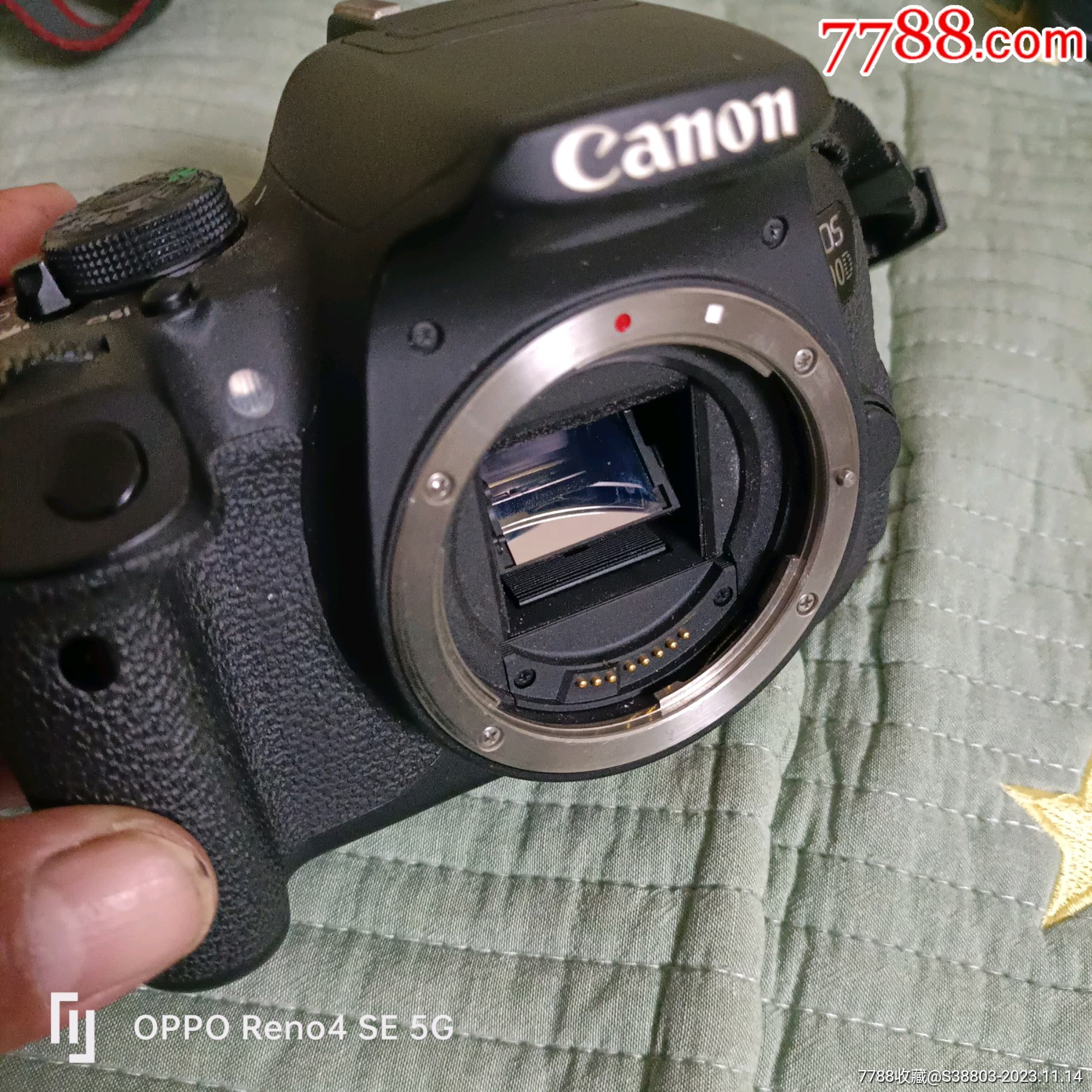 日本佳能牌700d数码相机机身