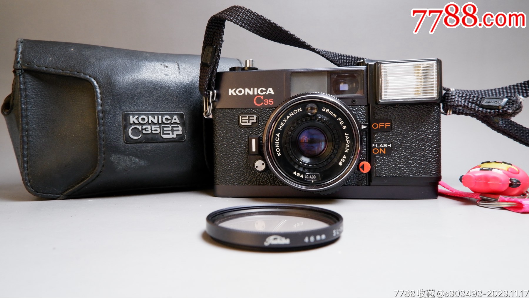 konica柯尼卡c35ef机械胶片相机.镜头少量霉丝,片仓盒少量霉灰.