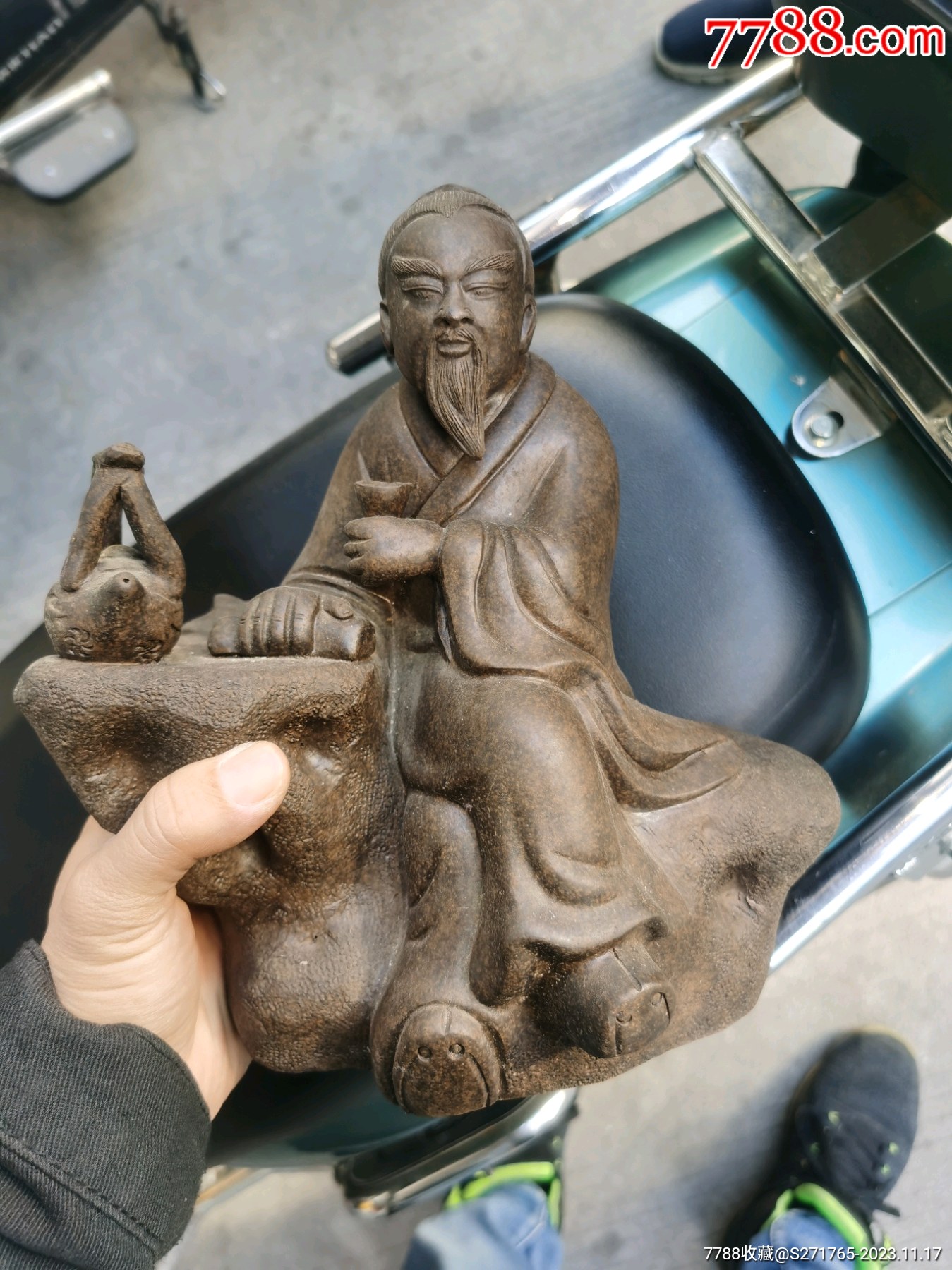 老紫砂人物陆羽品茶摆件做工精细_价格39元_第1张
