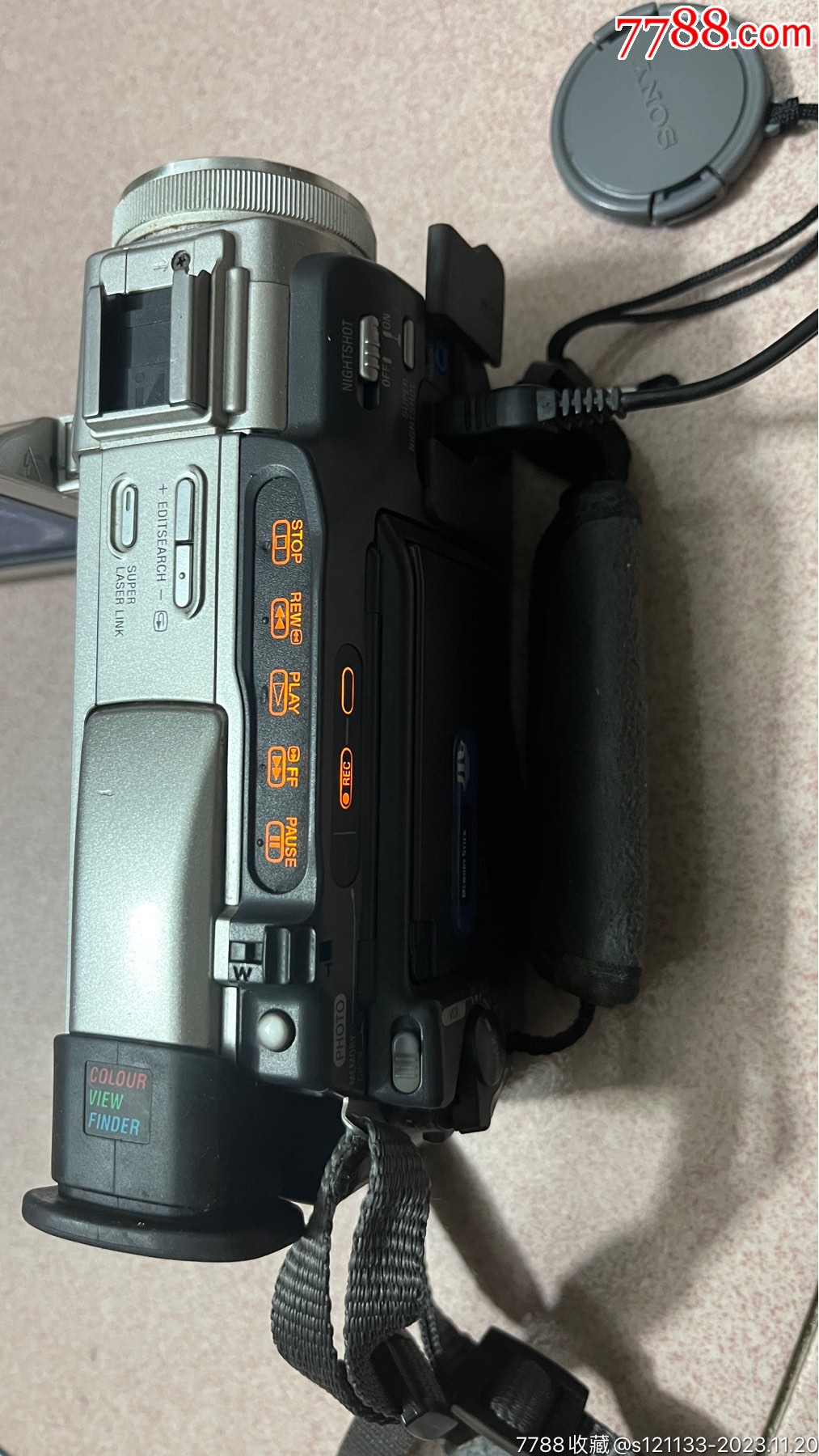 sony索尼dcrtrv11e摄像机一台通电能开机看简介