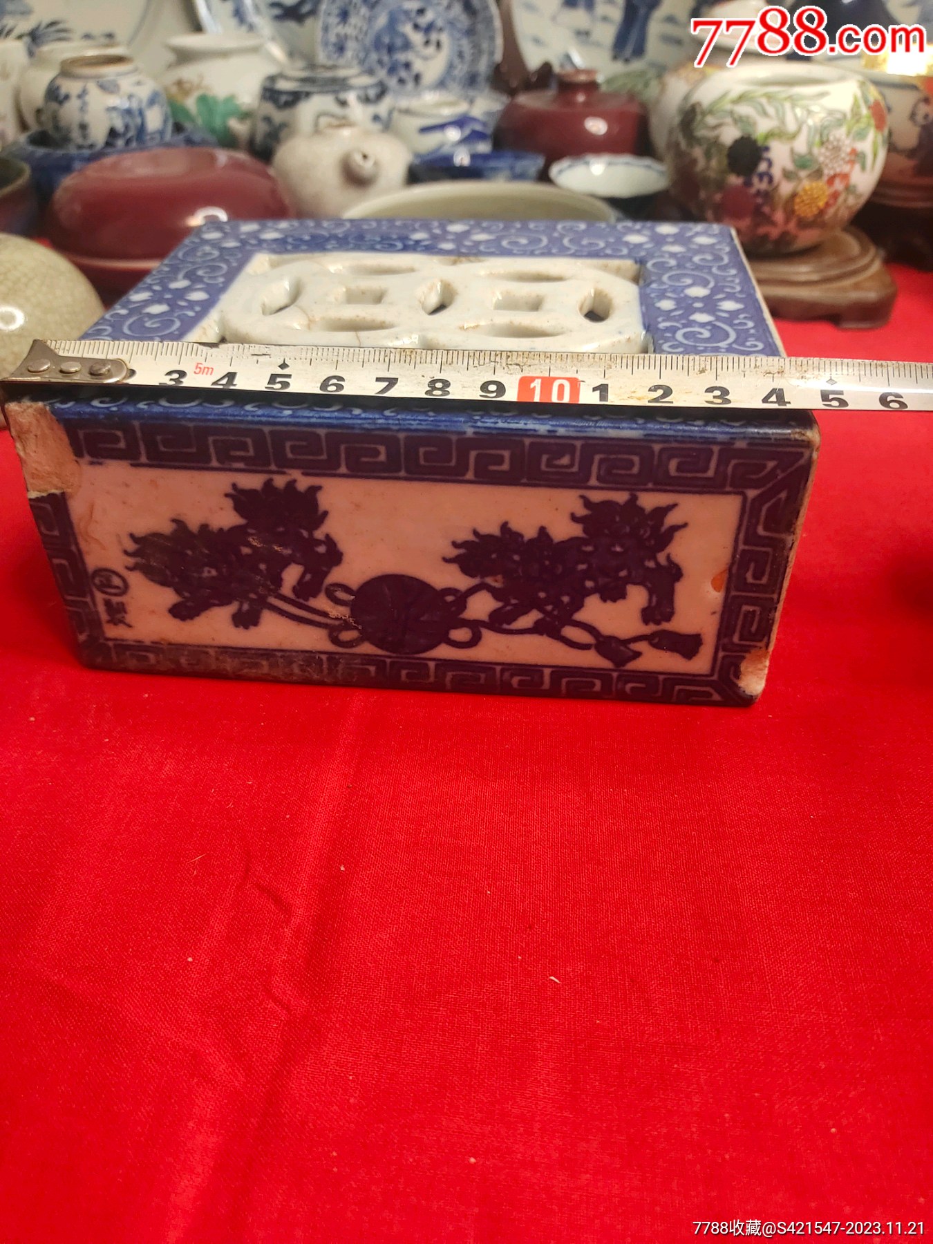 晚清民国青花狮子滚球枕头脉枕_价格100元_第1张