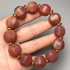 早些年内蒙收的桶珠老玛瑙风化明显包浆厚重颗数36颗尺寸1317
