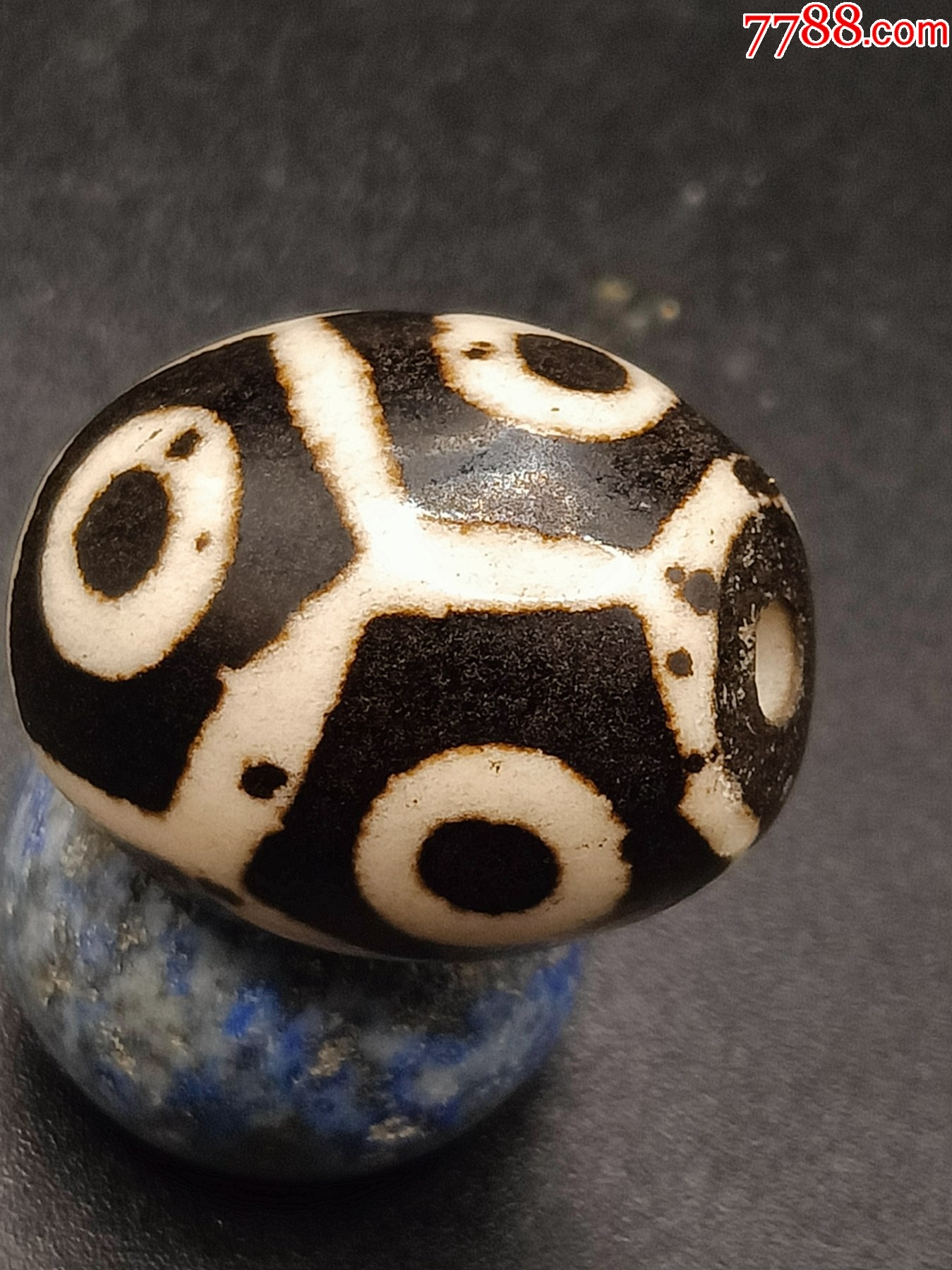 图片即可轻松放大,缩小更多"天珠"商品>>>>99纯天然一线天珠_10品