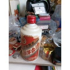 2个百年老窖酒瓶