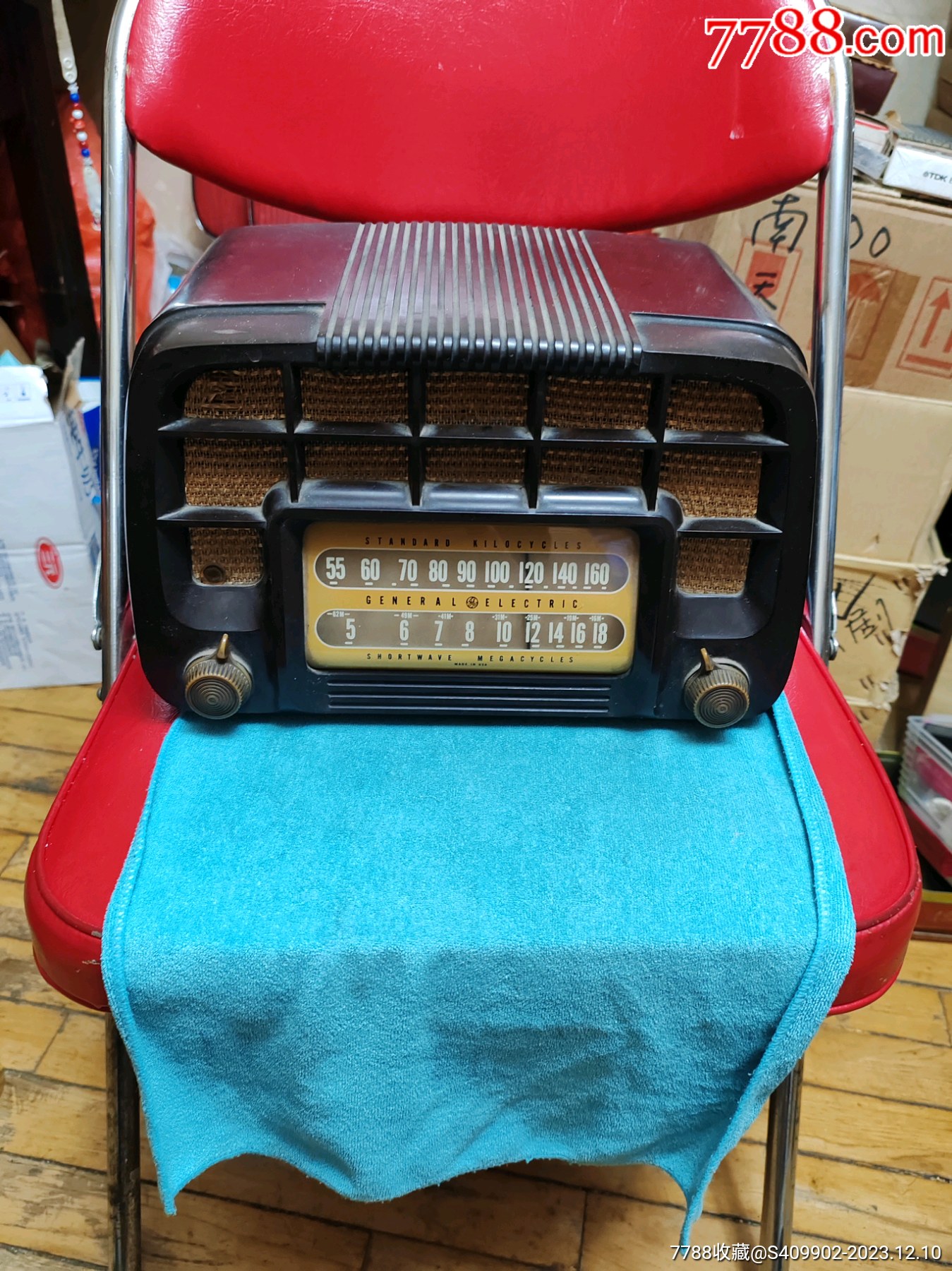 美国胶木收音机品相好没有试机具体看图运费40介意勿拍