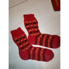 老尼龙红色弹力袜一双