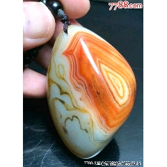 com)>首页>拍卖>玛瑙>天然满肉川料九口火焰红精品南红108多圈手链一