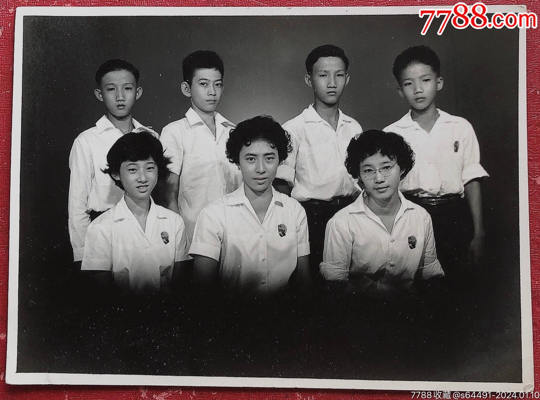 穿校服男女同学合影_老照片_黄埔一期生【7788收藏__收藏热线】