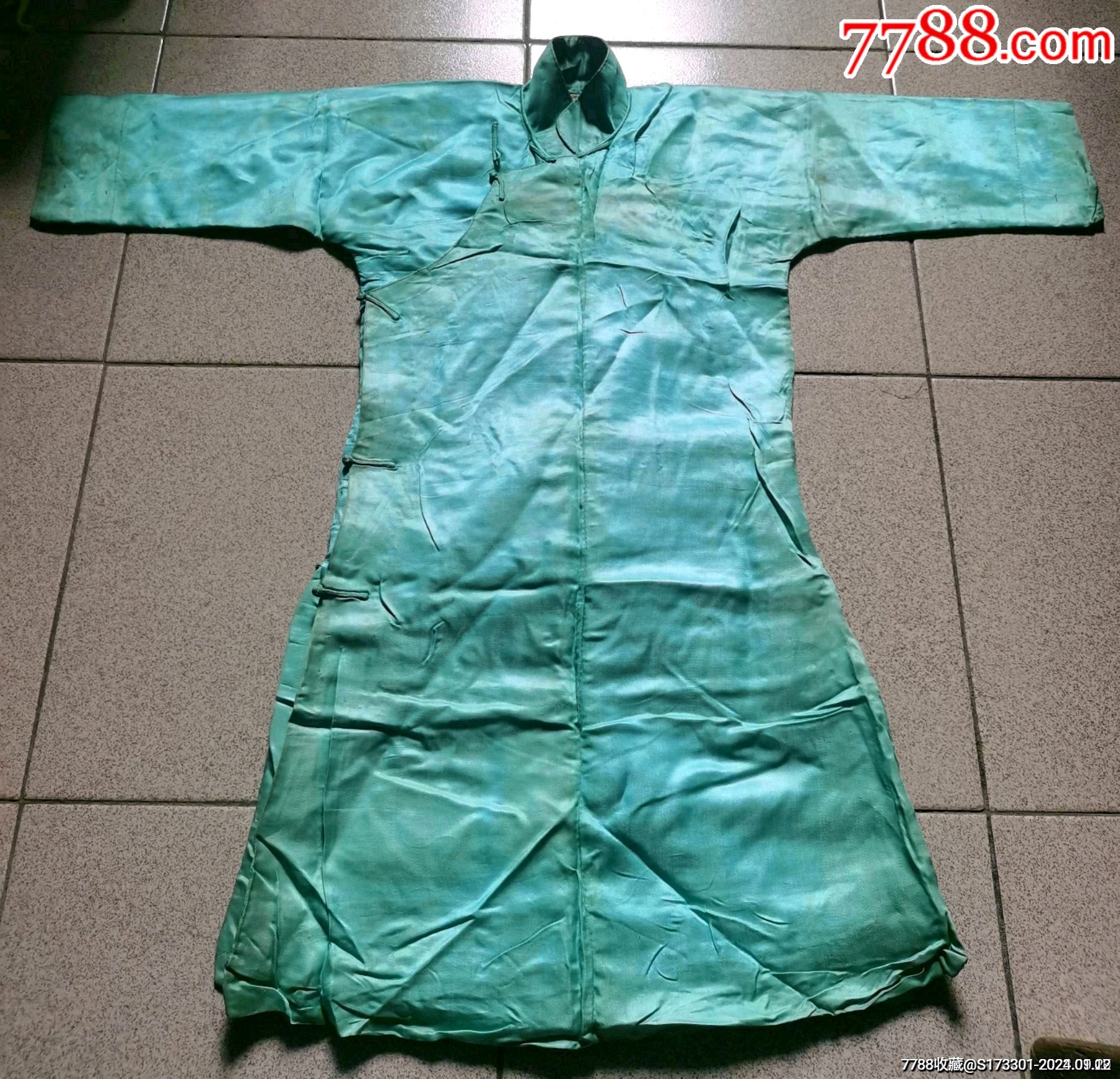 民国早期绸缎旗袍长袍旗装双喜