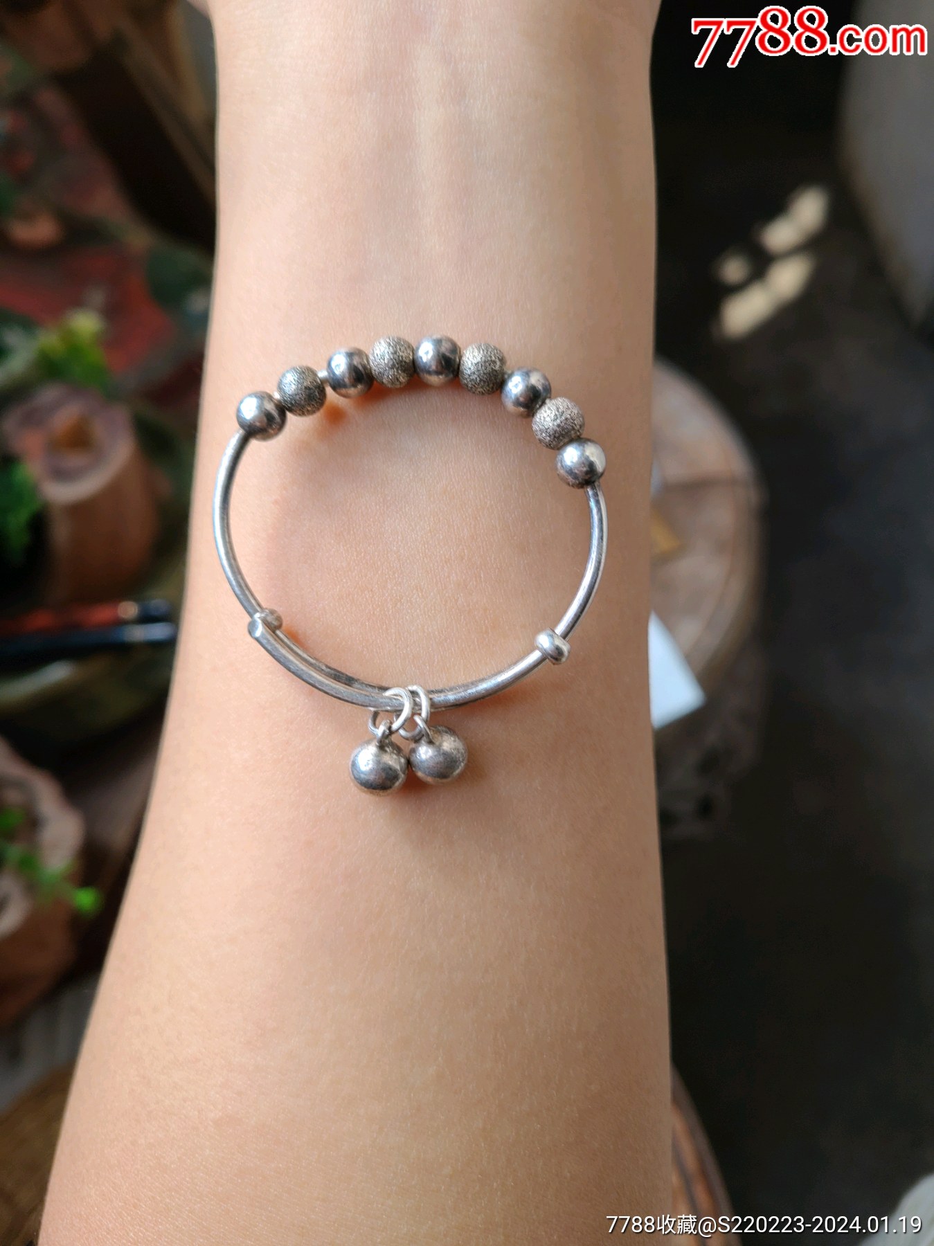 足银990宝宝银手镯一条